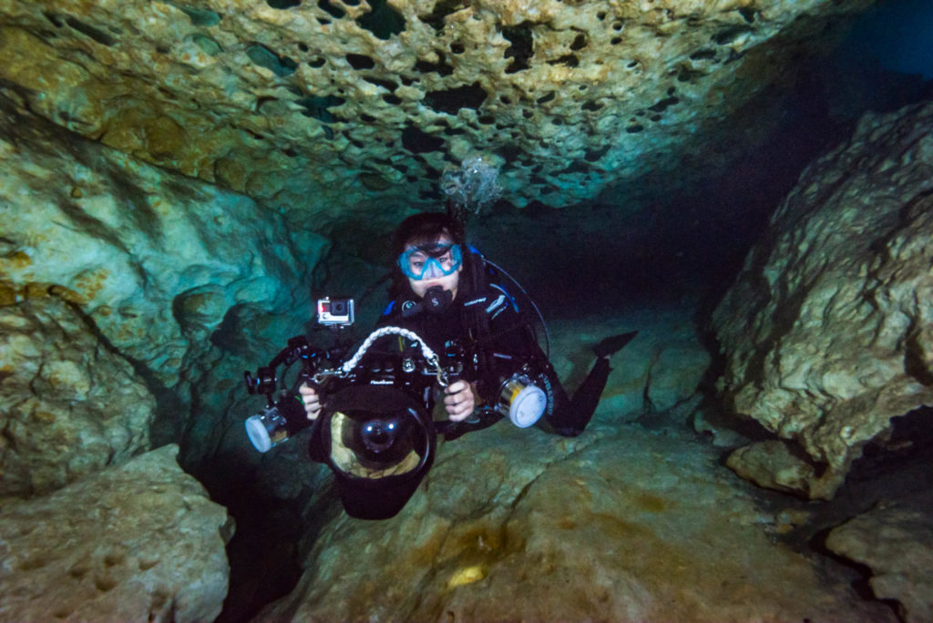 Devil's Den in Florida Cave Diving Pier